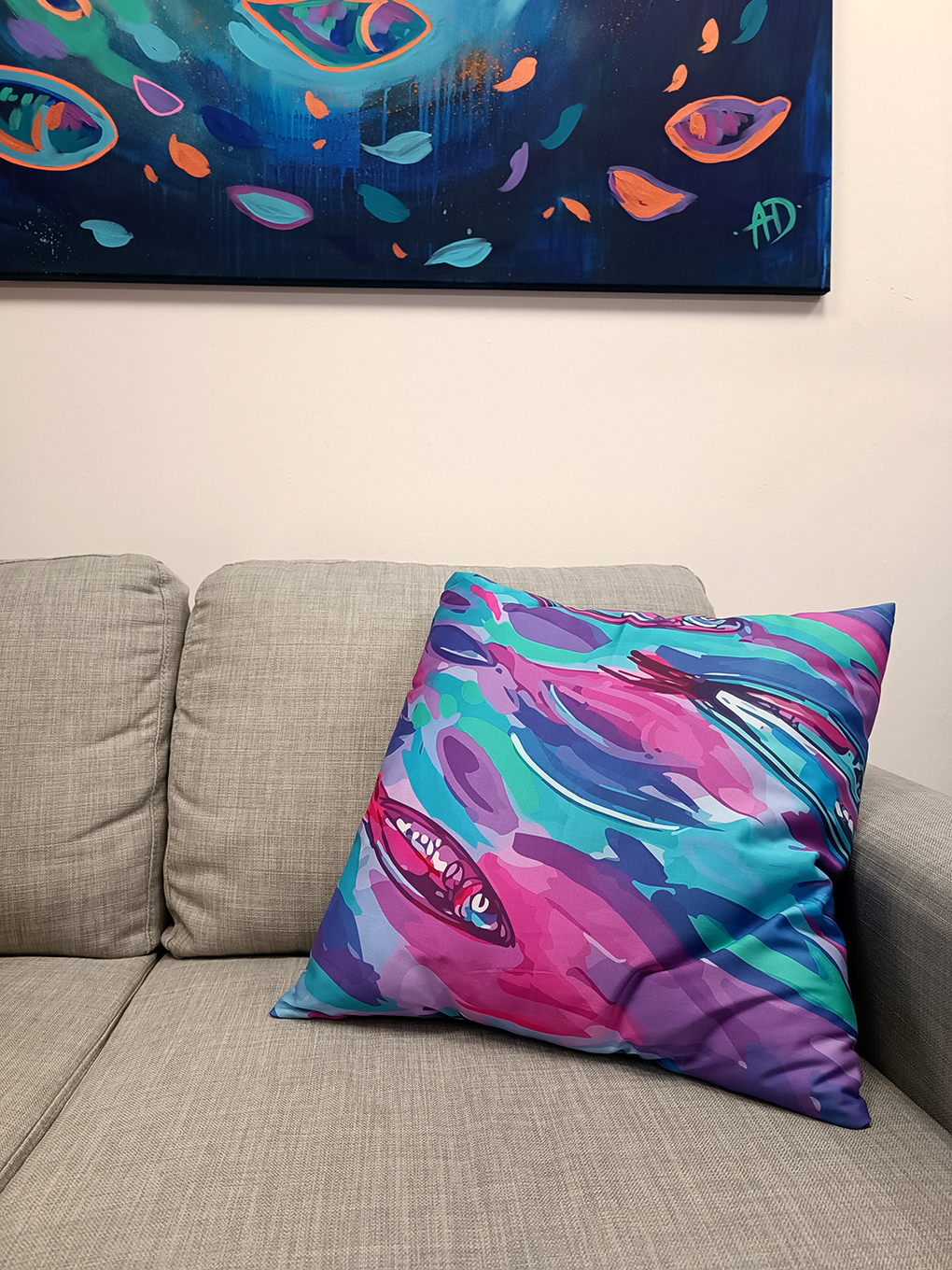 Decorative pillow - Small fishes I