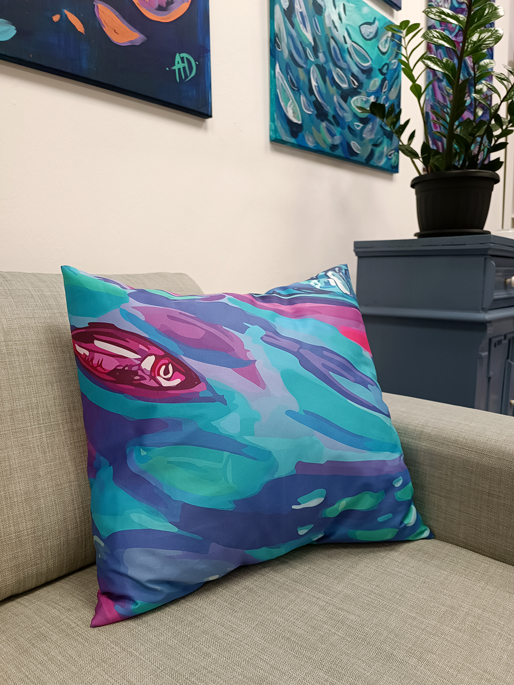 Decorative pillow - Small fishes II